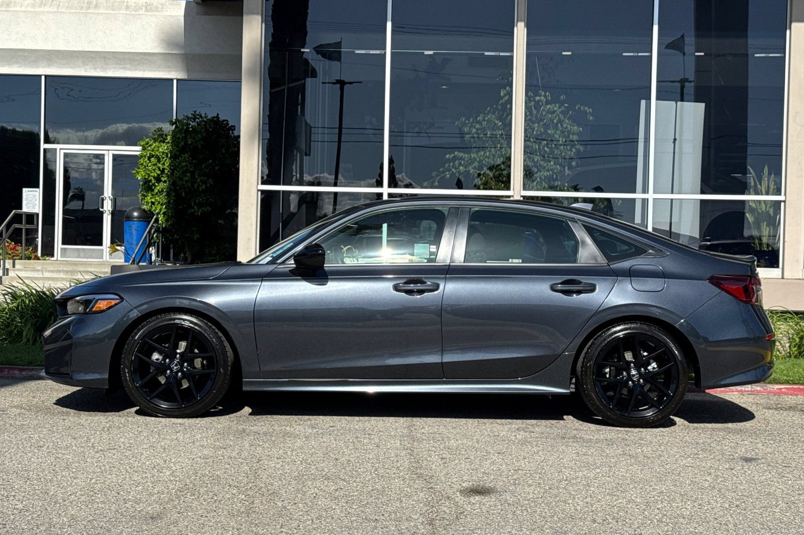 Certified 2025 Honda Civic Sport image 7