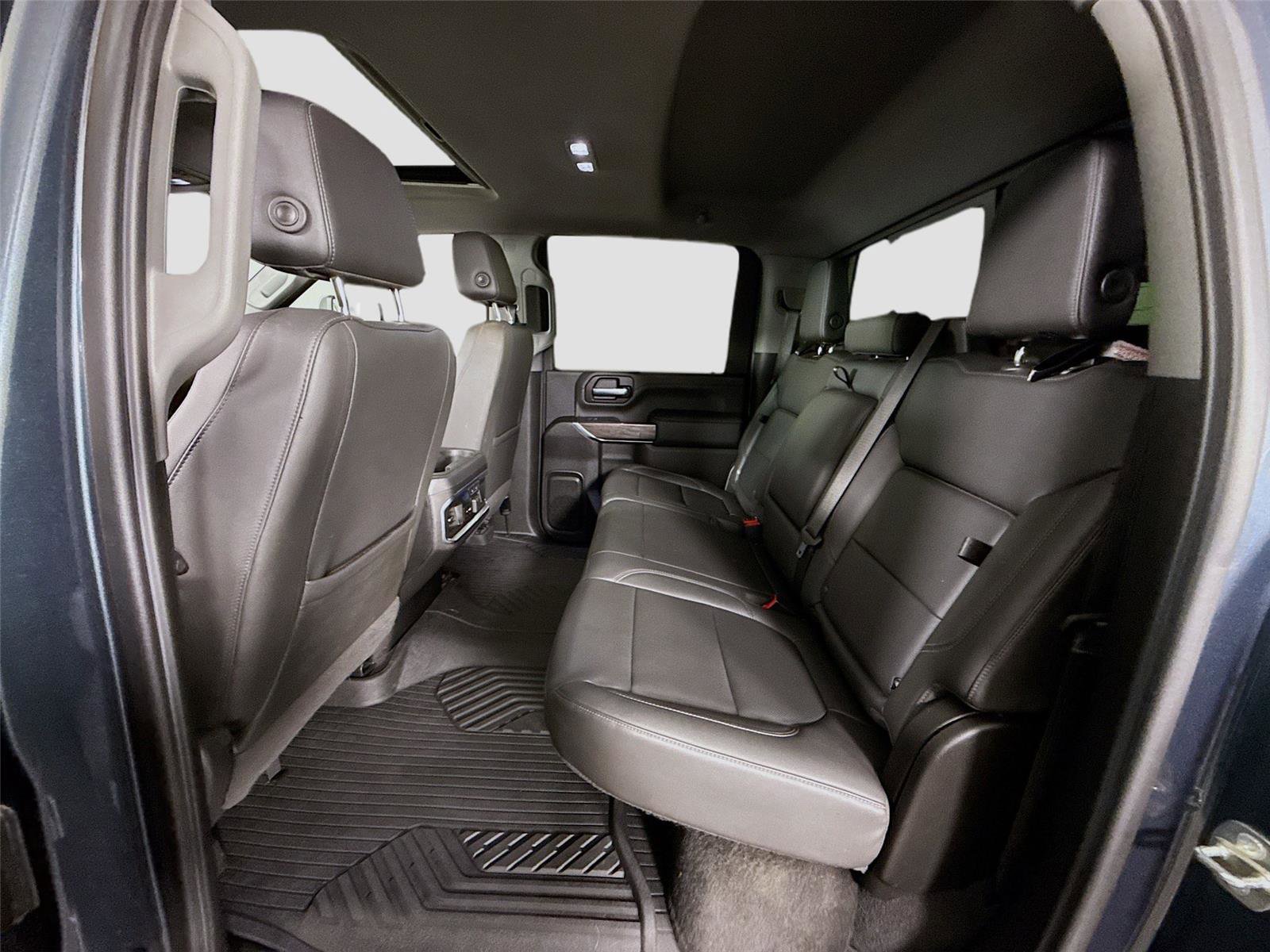 Used 2020 Chevrolet Silverado 3500 LTZ w/ LTZ Premium Package image 19