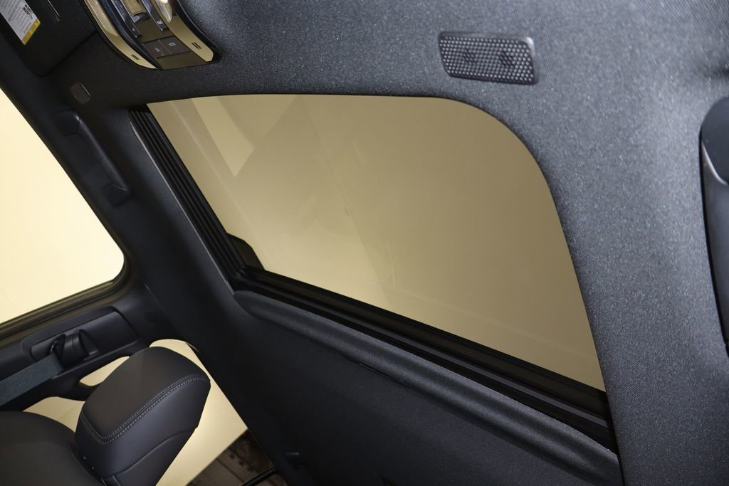 Used 2026 Lexus GX 550 image 24