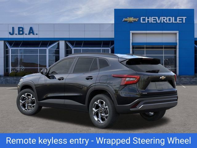 New 2026 Chevrolet Trax LT w/ Driver Confidence Package image 3