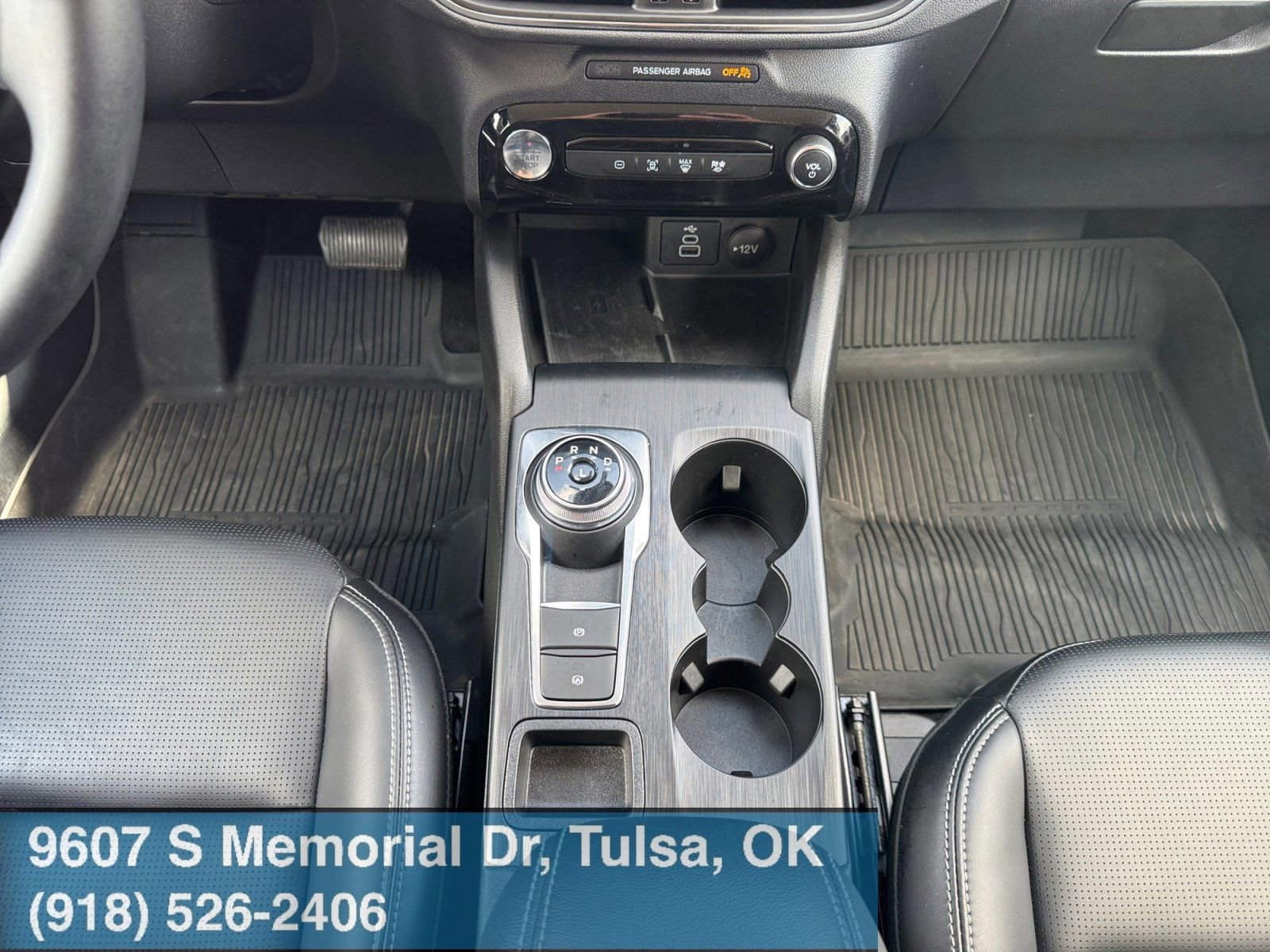 Used 2025 Ford Escape Platinum image 11