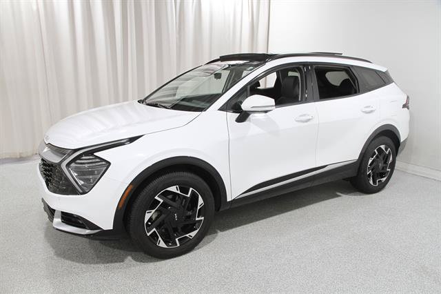 Used 2023 Kia Sportage SX AWD/4WD image 3