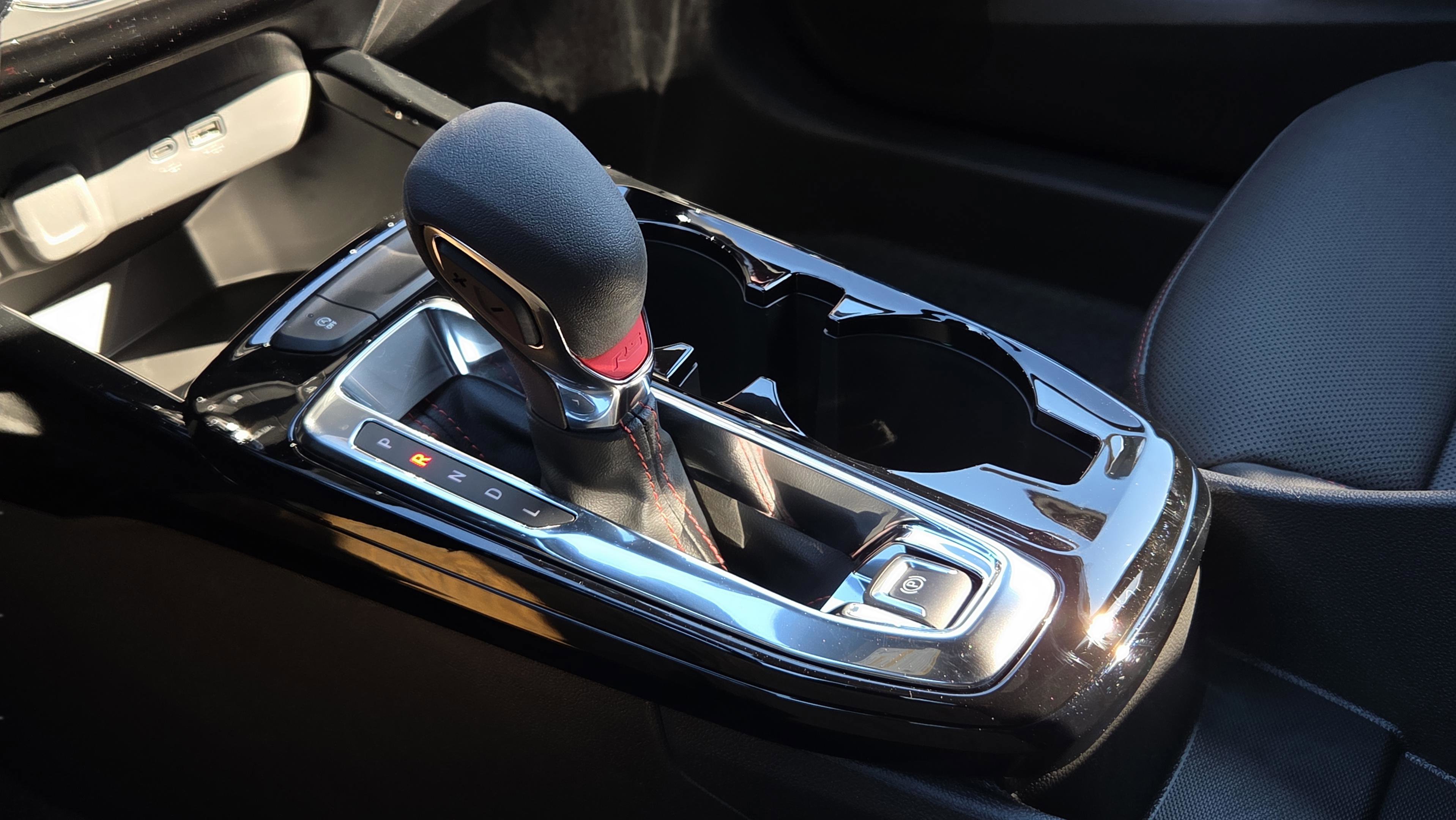 New 2026 Chevrolet Trax RS w/ Driver Confidence Package image 16