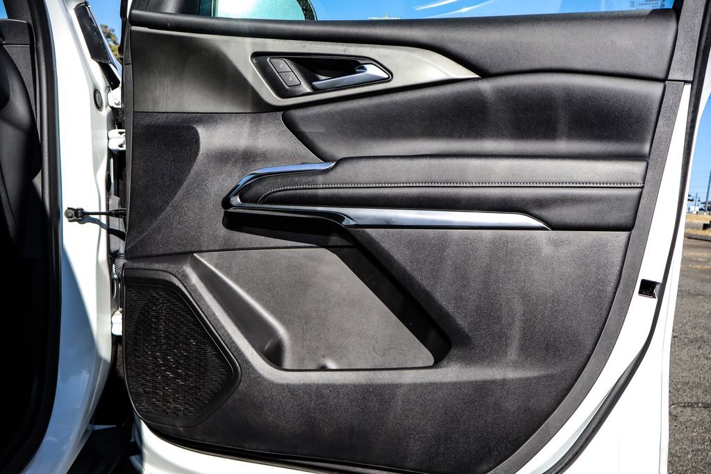 Certified 2024 Chevrolet Traverse LT image 40