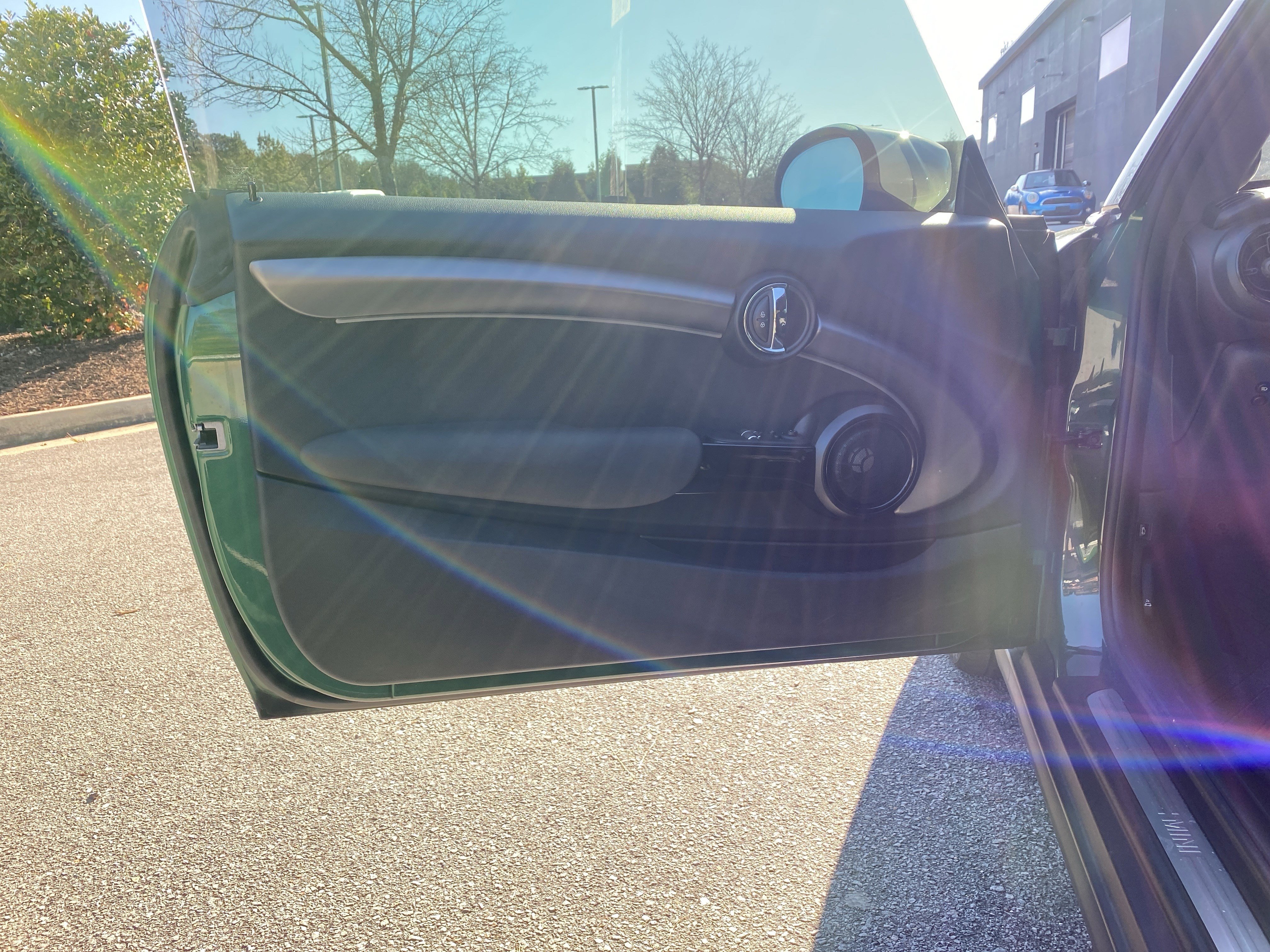 Used 2022 MINI Cooper 2-Door Hardtop image 23