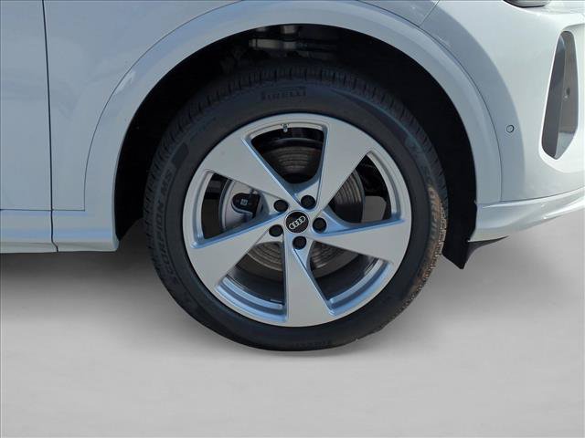 New 2025 Audi Q5 Premium Plus AWD/4WD image 28