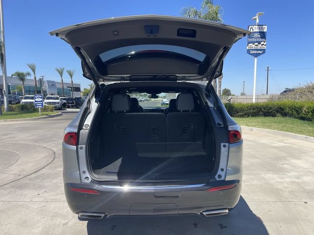 Used 2023 Buick Enclave Essence w/ Sport Touring Edition FWD image 25