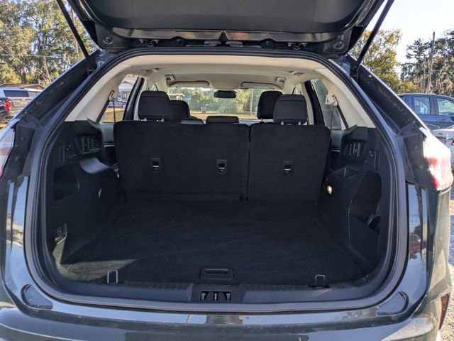 Used 2022 Ford Edge SE image 11