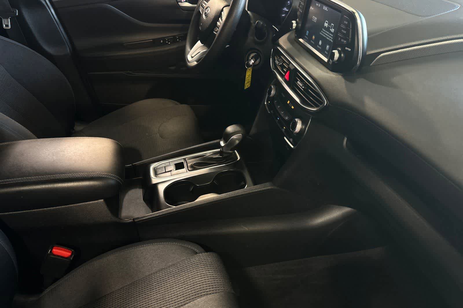 Used 2019 Hyundai Santa Fe SE FWD image 18
