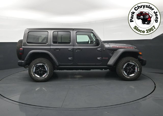 Used 2022 Jeep Wrangler Unlimited Rubicon w/ Dual Top Group AWD/4WD image 6