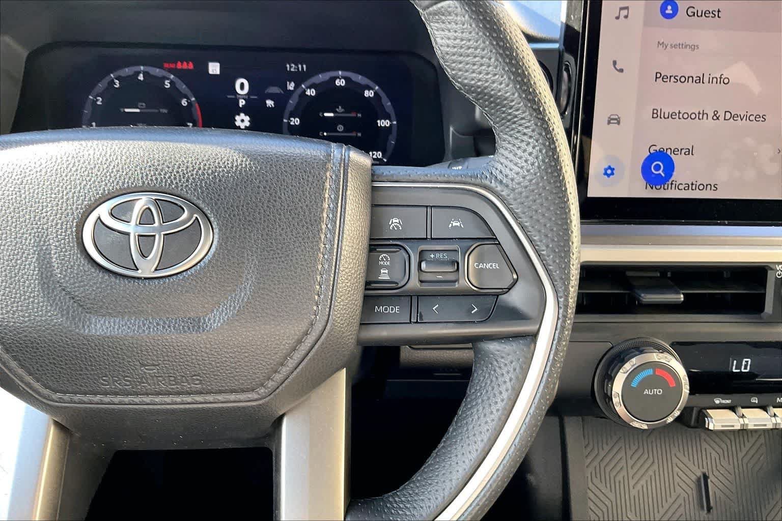 Used 2025 Toyota Tacoma TRD Off-Road AWD/4WD image 25