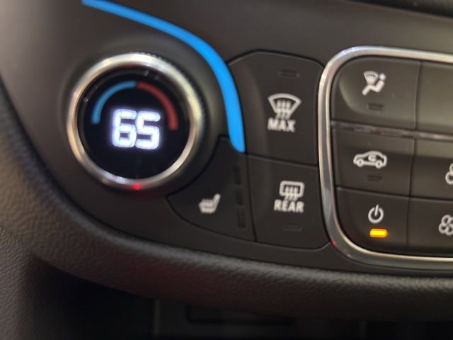 Used 2020 Chevrolet Equinox LT FWD image 24