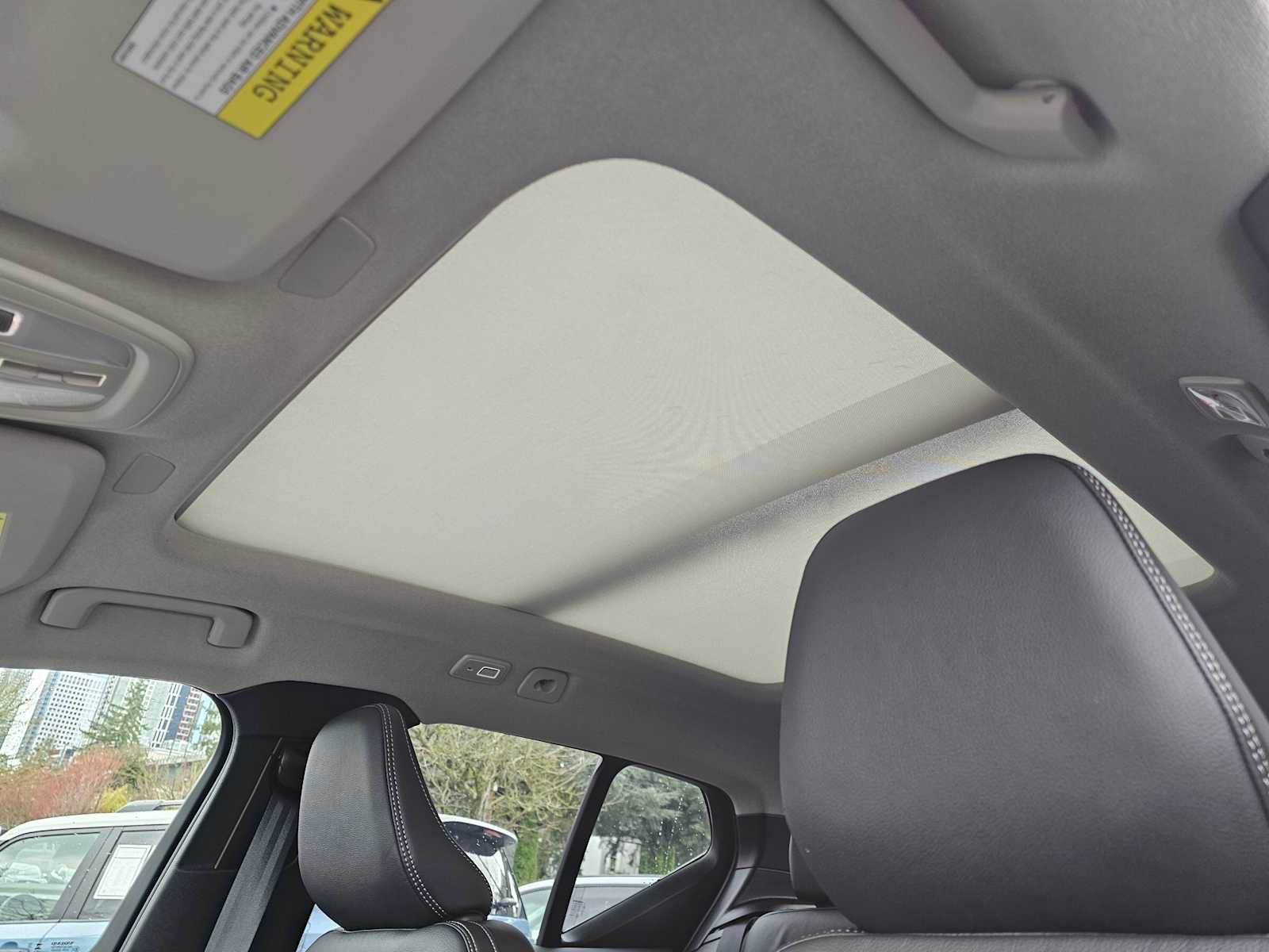 New 2026 Volvo XC40 B5 Core w/ Climate Package image 25