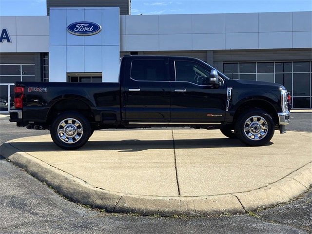 Used 2025 Ford F250 King Ranch w/ Chrome Package image 2