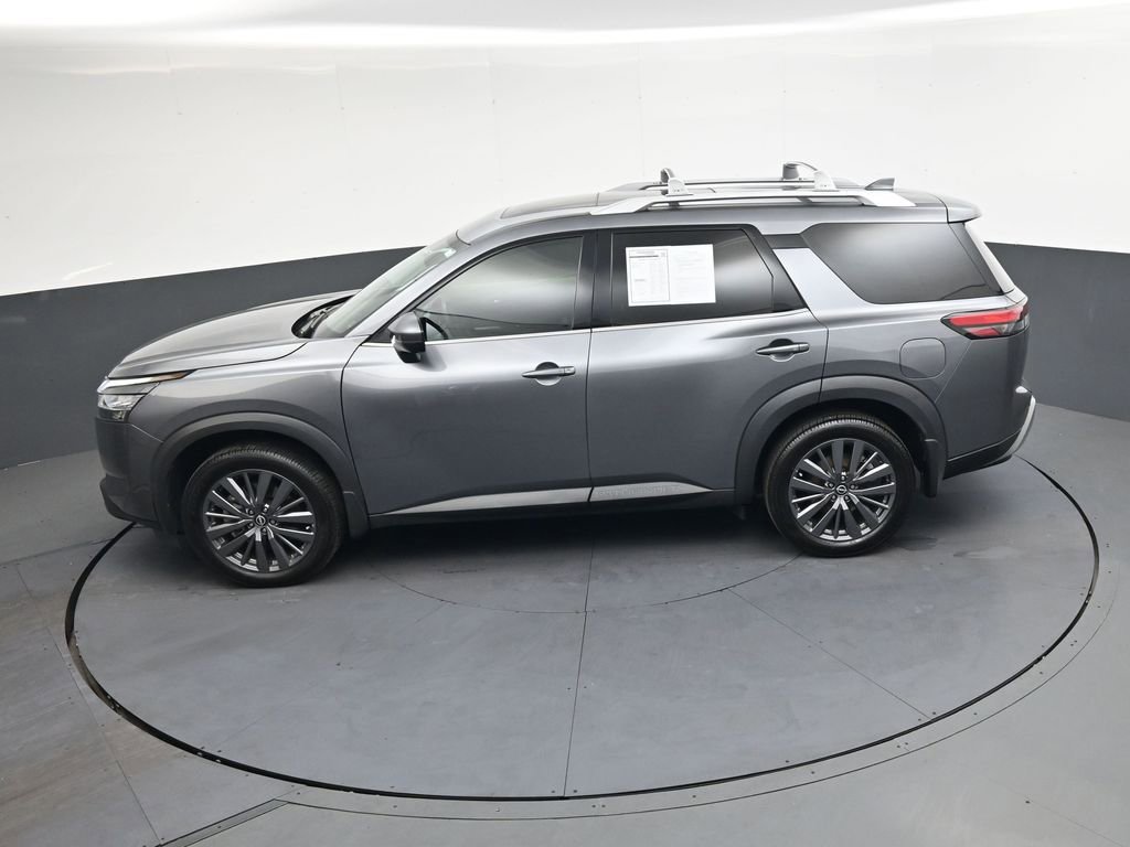 Used 2024 Nissan Pathfinder SL w/ SL Premium Package image 36