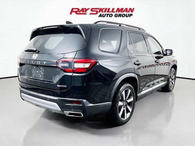 Used 2024 Honda Pilot Touring image 7
