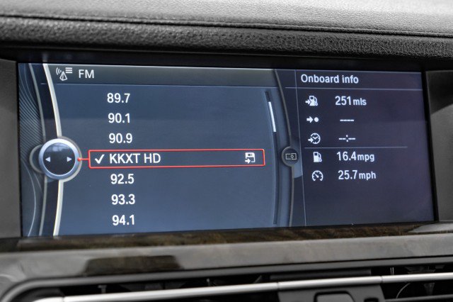 Used 2012 BMW 750i RWD image 31