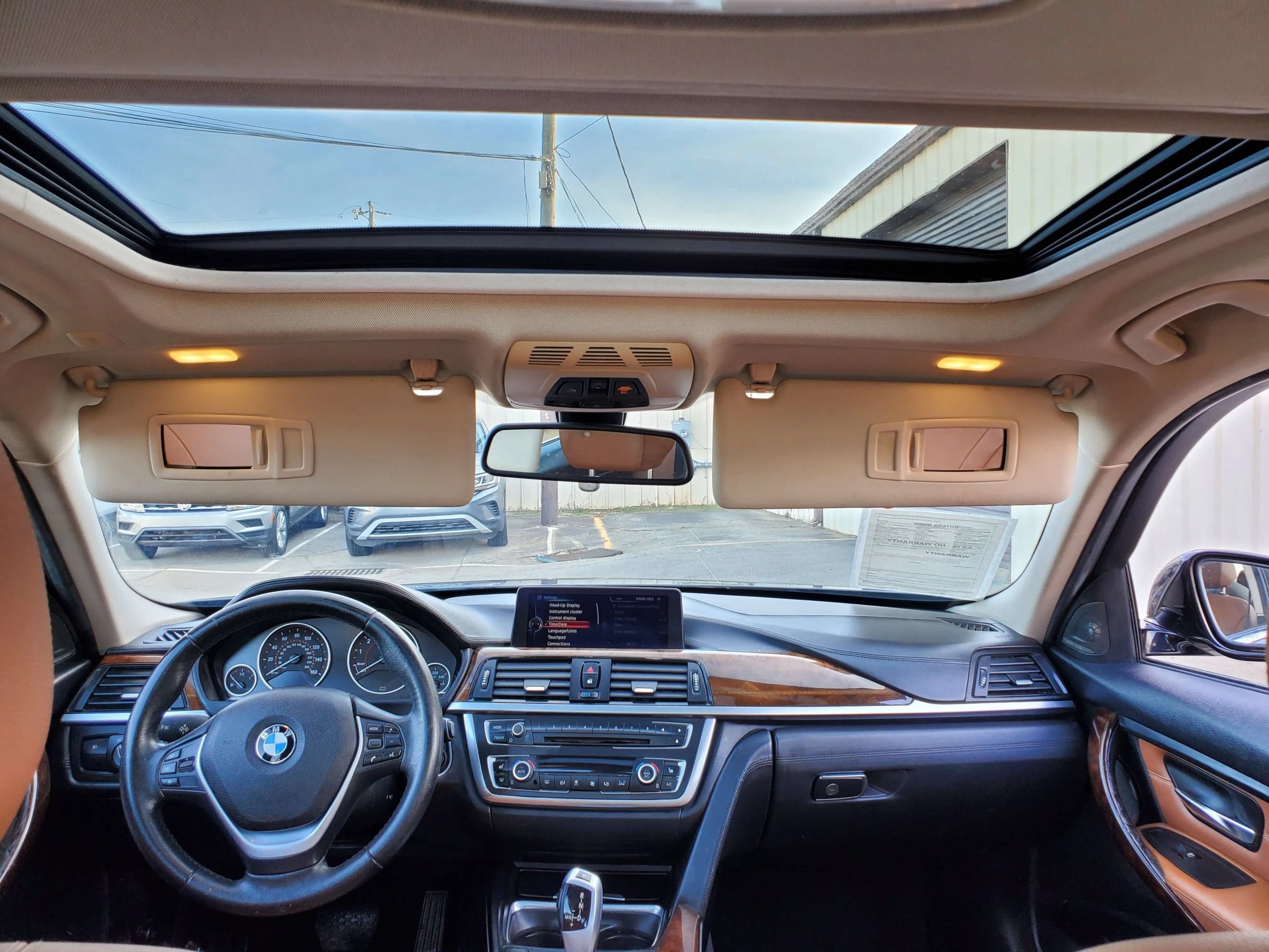 Used 2015 BMW ActiveHybrid 3 w/ Technology Package RWD image 38