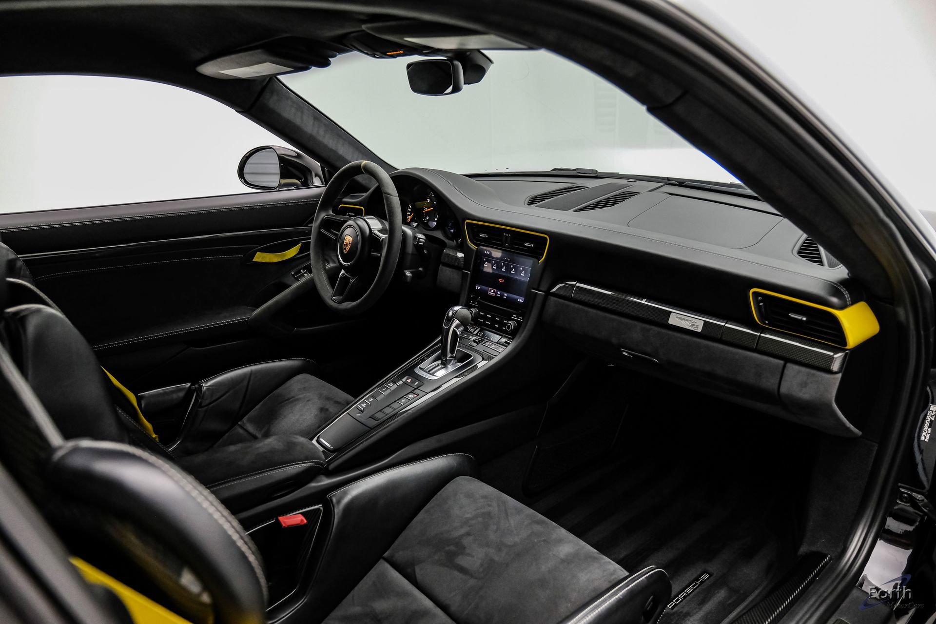 Used 2018 Porsche 911 GT2 RS w/ Weissach Package RWD image 55