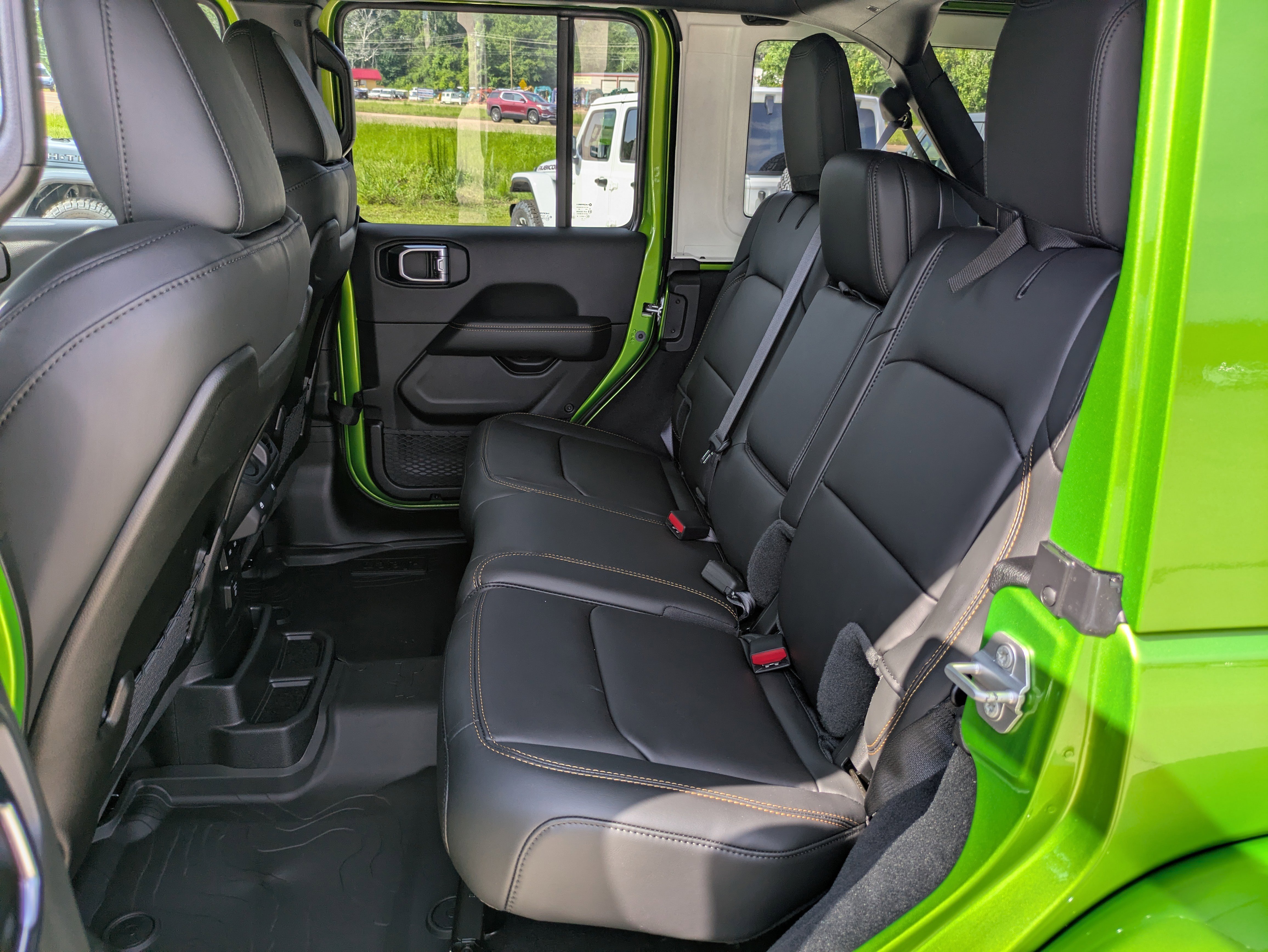 New 2025 Jeep Wrangler Unlimited Rubicon 392 image 10