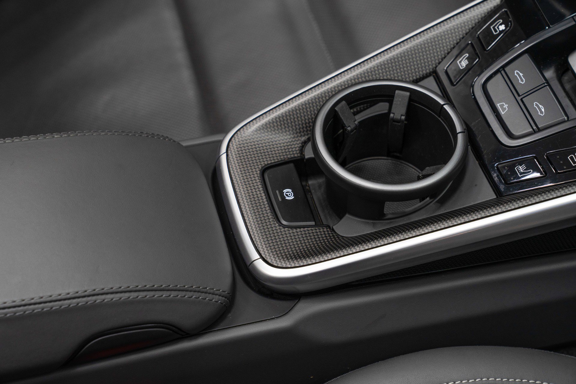 Used 2021 Porsche 911 Turbo S image 22