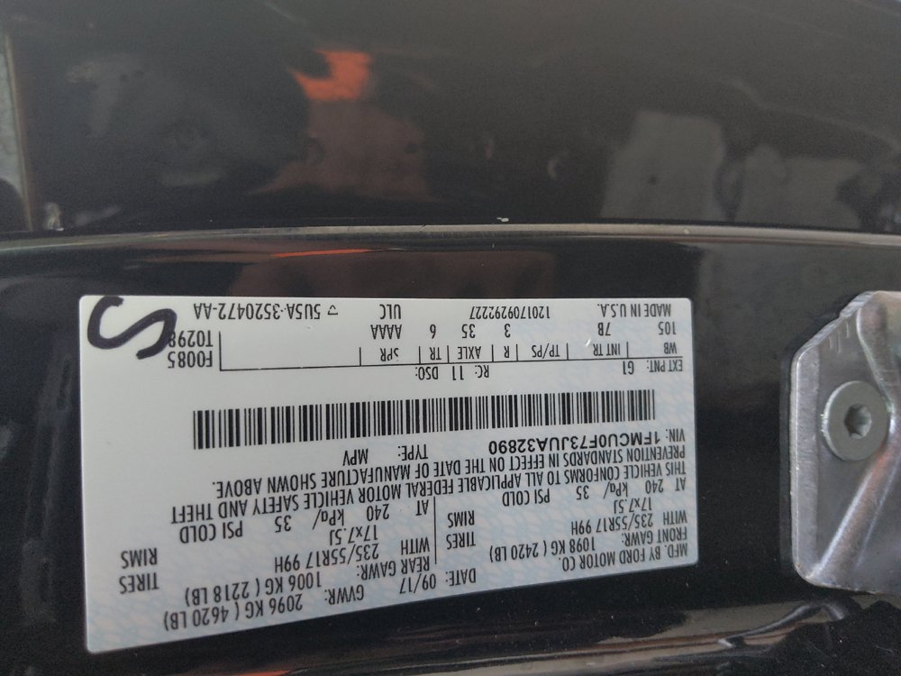 Used 2018 Ford Escape S FWD image 33