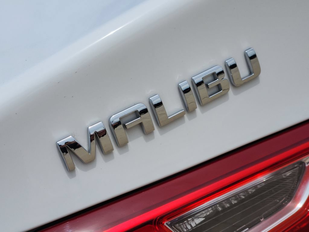 Used 2023 Chevrolet Malibu LT FWD image 11