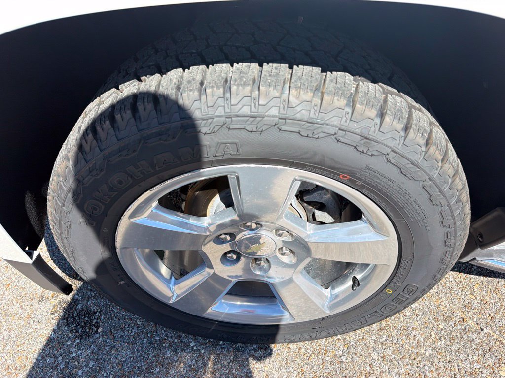 Used 2018 Chevrolet Tahoe Premier RWD image 9