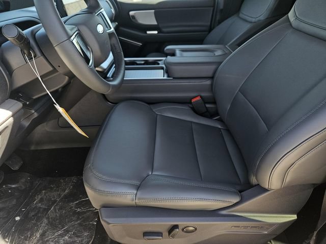 New 2026 Ford Expedition Active RWD image 30