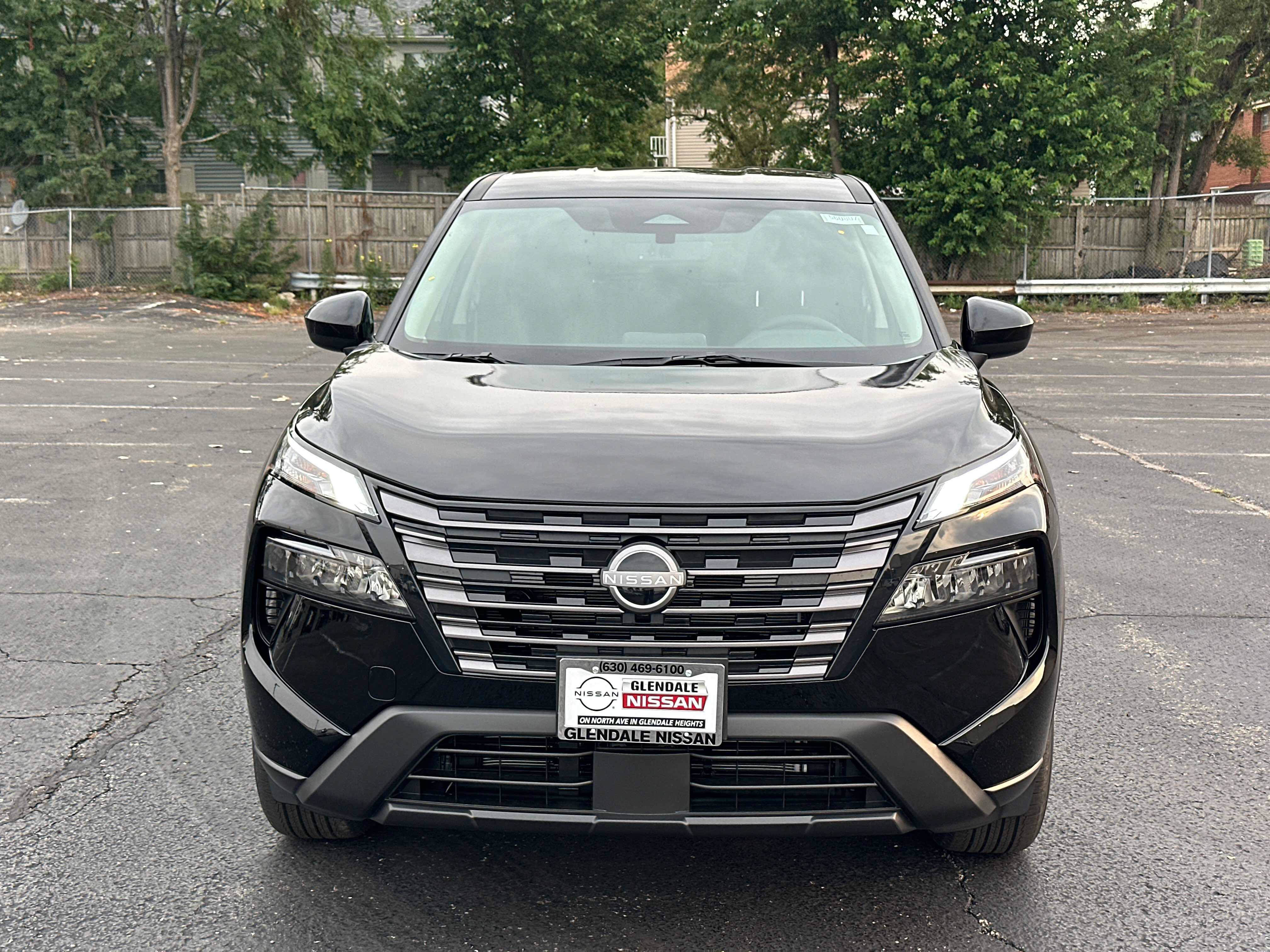 New 2026 Nissan Rogue SV w/ Cold Weather Package AWD/4WD image 2