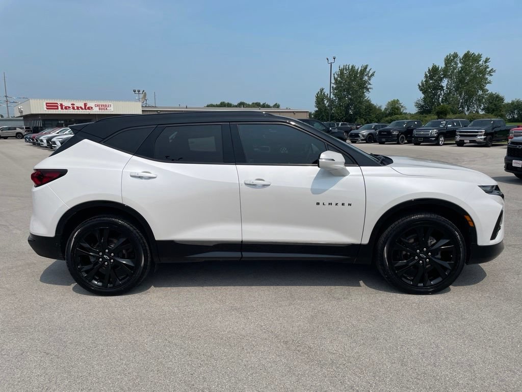 Used 2022 Chevrolet Blazer RS FWD image 11