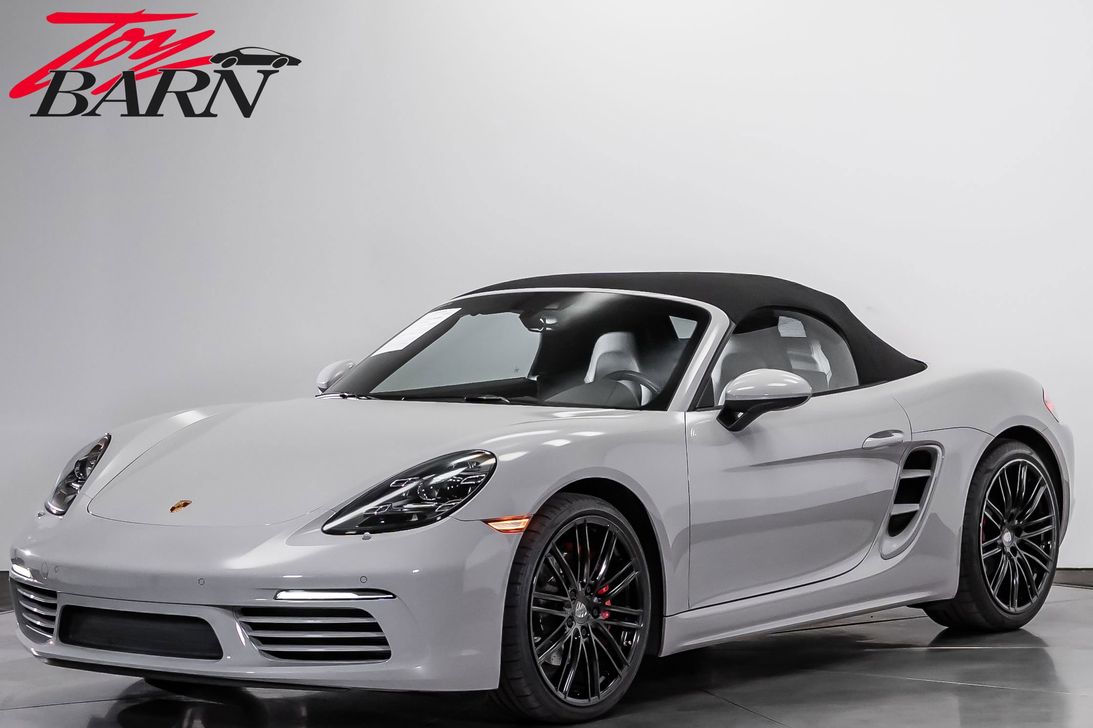 Used 2019 Porsche 718 Boxster S RWD image 9