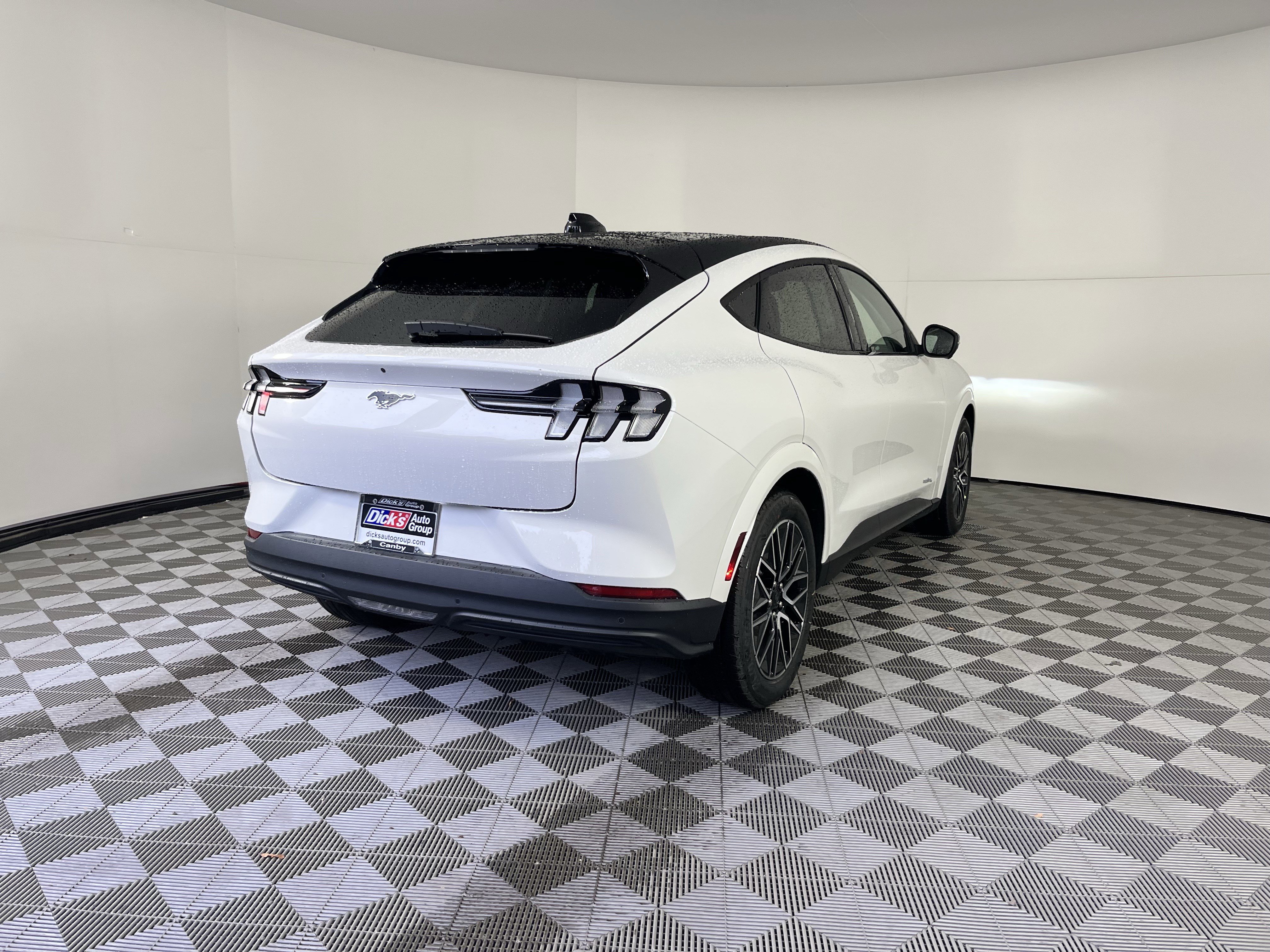 New 2025 Ford Mustang Mach-E Premium image 5