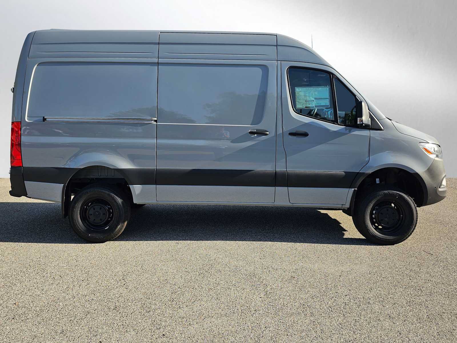New 2026 Mercedes-Benz Sprinter 2500 image 2