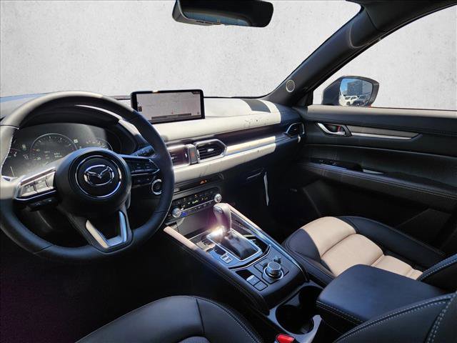 New 2025 MAZDA CX-5 Signature image 13