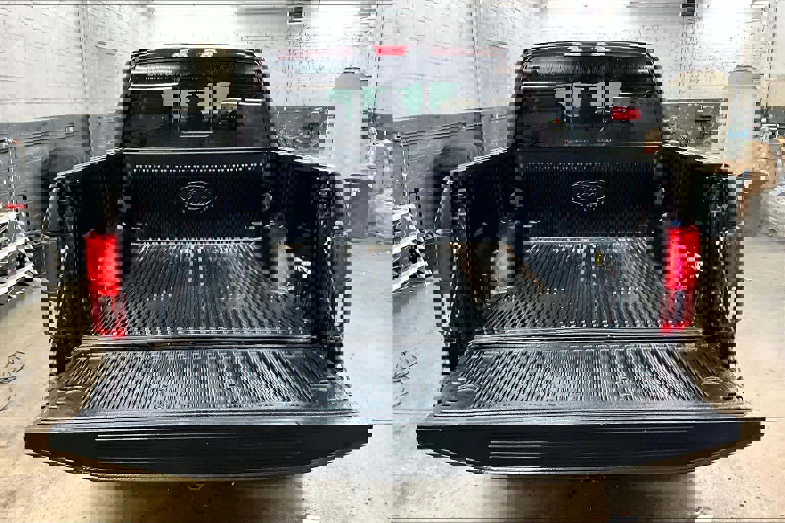 Used 2020 Ford F150 Lariat w/ FX4 Off-Road Package image 36