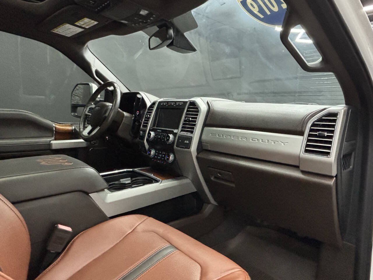 Used 2019 Ford F250 King Ranch w/ King Ranch Ultimate Package AWD/4WD image 36
