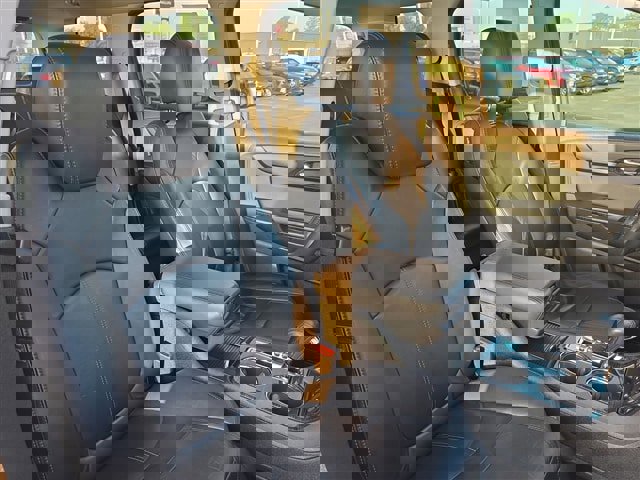 Used 2016 GMC Acadia SLT w/ Open Road Package image 26