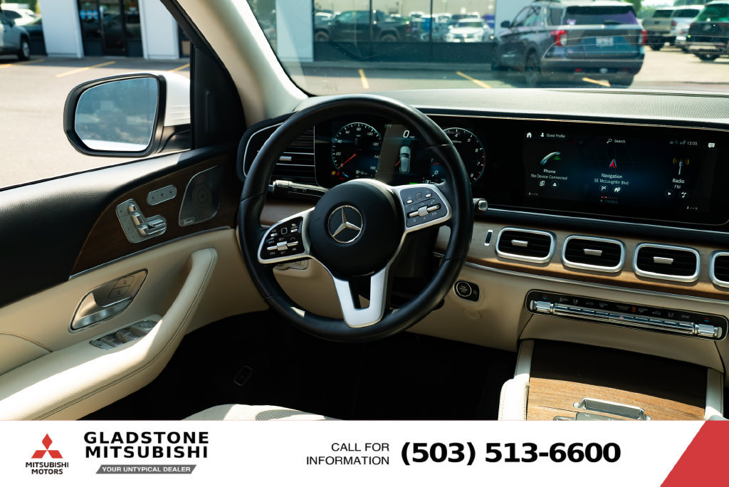 Used 2021 Mercedes-Benz GLE 450 4MATIC w/ AMG Line Exterior image 10