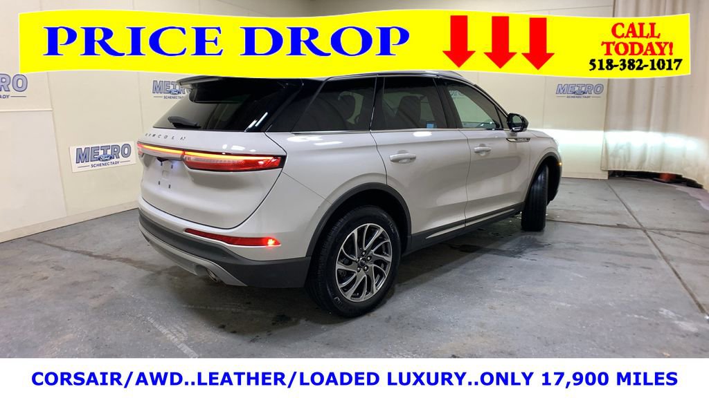 Used 2022 Lincoln Corsair AWD w/ Equipment Group 101A image 3