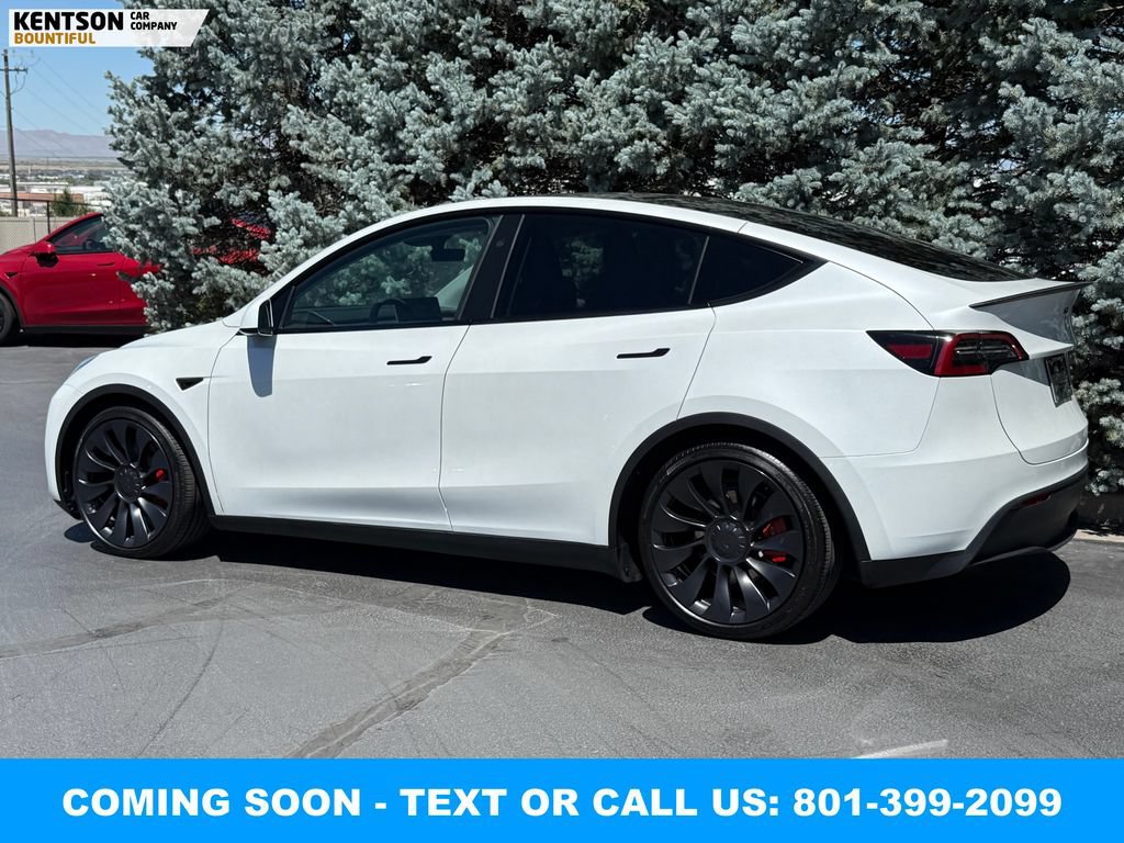 Used 2024 Tesla Model Y Performance AWD/4WD image 4