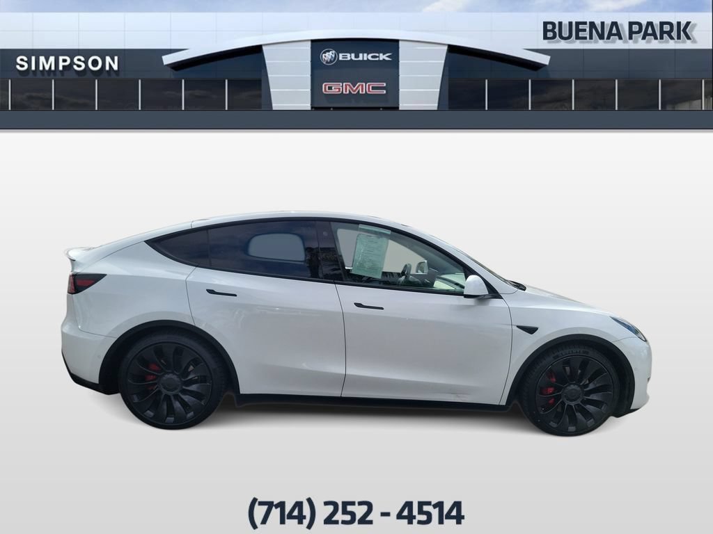 Used 2022 Tesla Model Y Performance AWD/4WD image 9