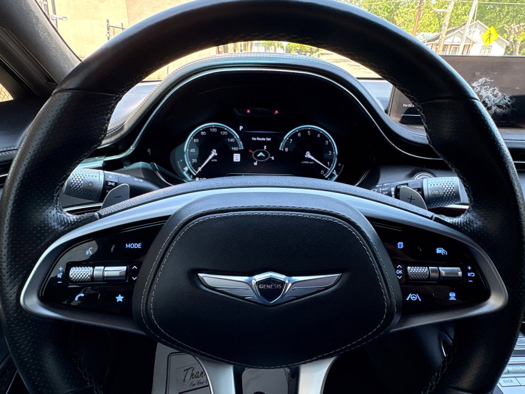 Used 2022 Genesis GV70 3.5T Sport w/ Sport Prestige Package AWD/4WD image 20
