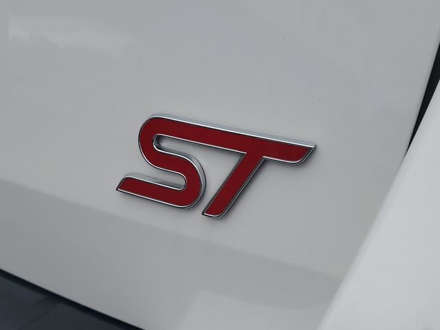 Certified 2024 Ford Explorer ST w/ Equipment Group 401A image 7