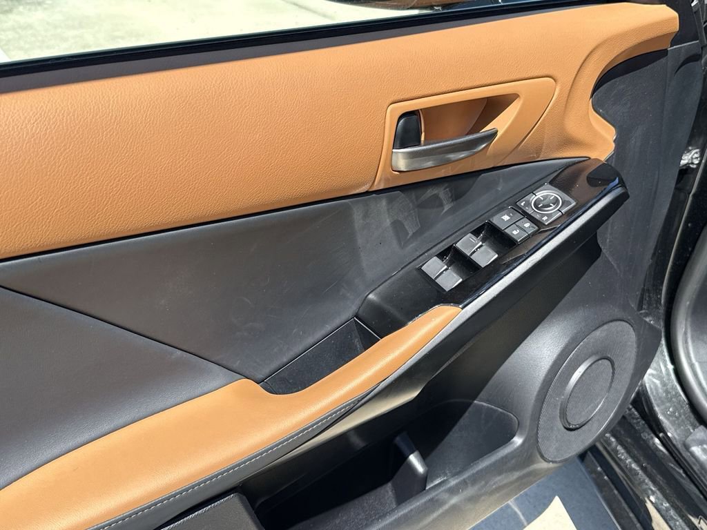 Used 2025 Lexus IS 350 F Sport w/ Accessory Package image 29