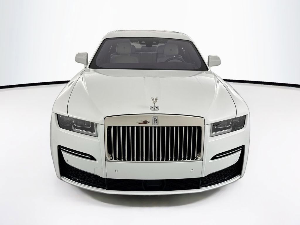Used 2022 Rolls-Royce Ghost AWD/4WD image 2