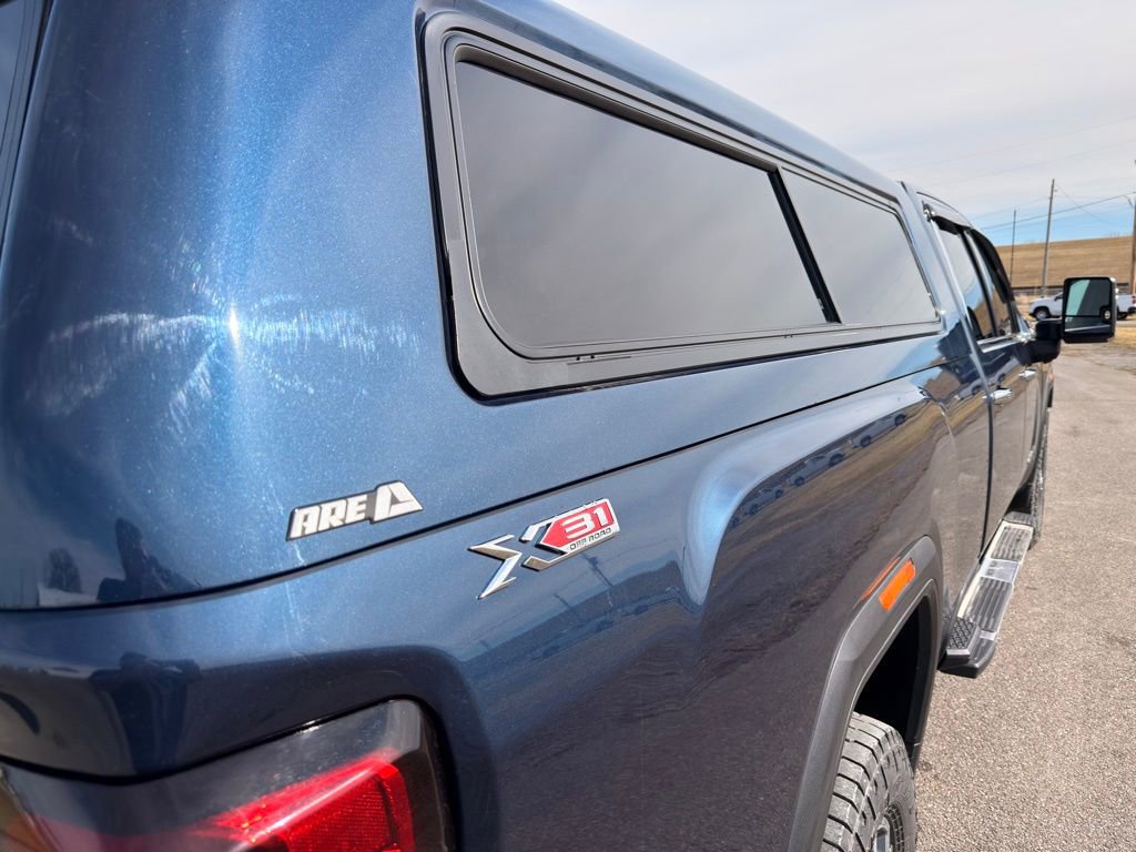 Used 2022 GMC Sierra 2500 SLT w/ SLT Convenience Package image 14