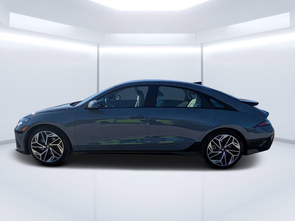 Used 2023 Hyundai Ioniq 6 SEL RWD image 6