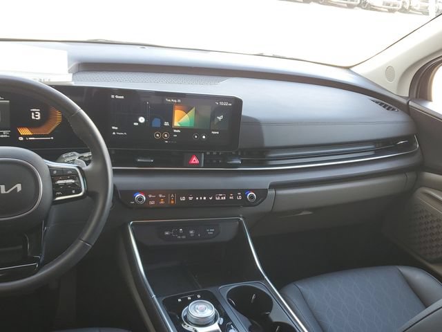 Certified 2025 Kia Carnival EX FWD image 14