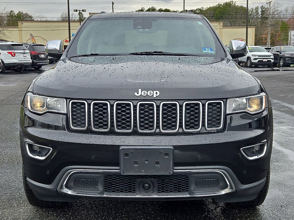 Used 2020 Jeep Grand Cherokee Limited w/ Luxury Group II image 2